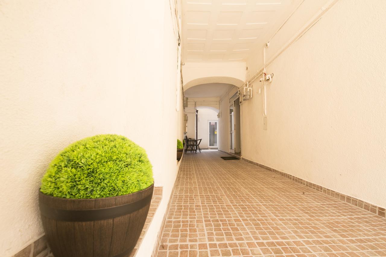 Sunny Old Town Apartment Brasov Ngoại thất bức ảnh