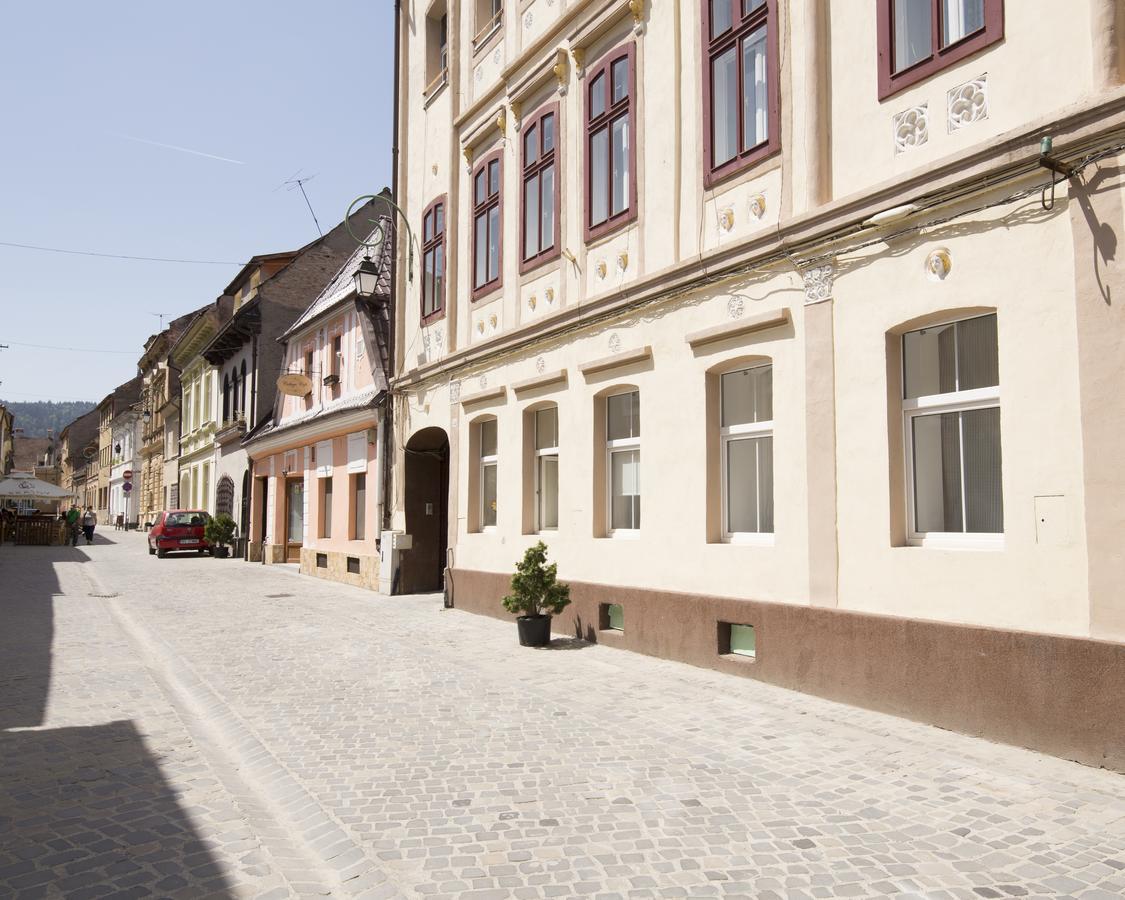 Sunny Old Town Apartment Brasov Ngoại thất bức ảnh