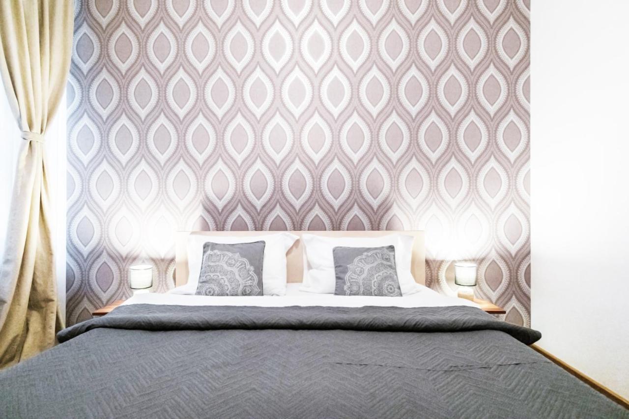 Sunny Old Town Apartment Brasov Ngoại thất bức ảnh
